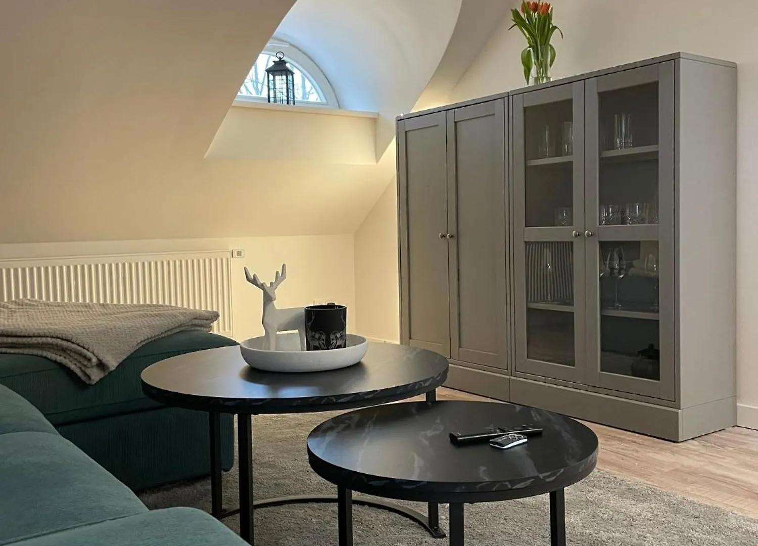 Apartment Elbhirsch Im Beliebten Villenviertel Weisser Hirsch Dresden